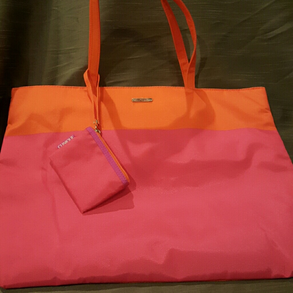 Free with bundle!! Clinique gift bag